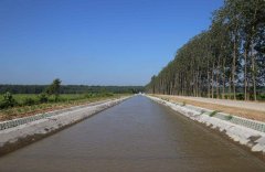 土壤濕度、溫度和鹽度ph分析儀，用于分析果樹灌溉